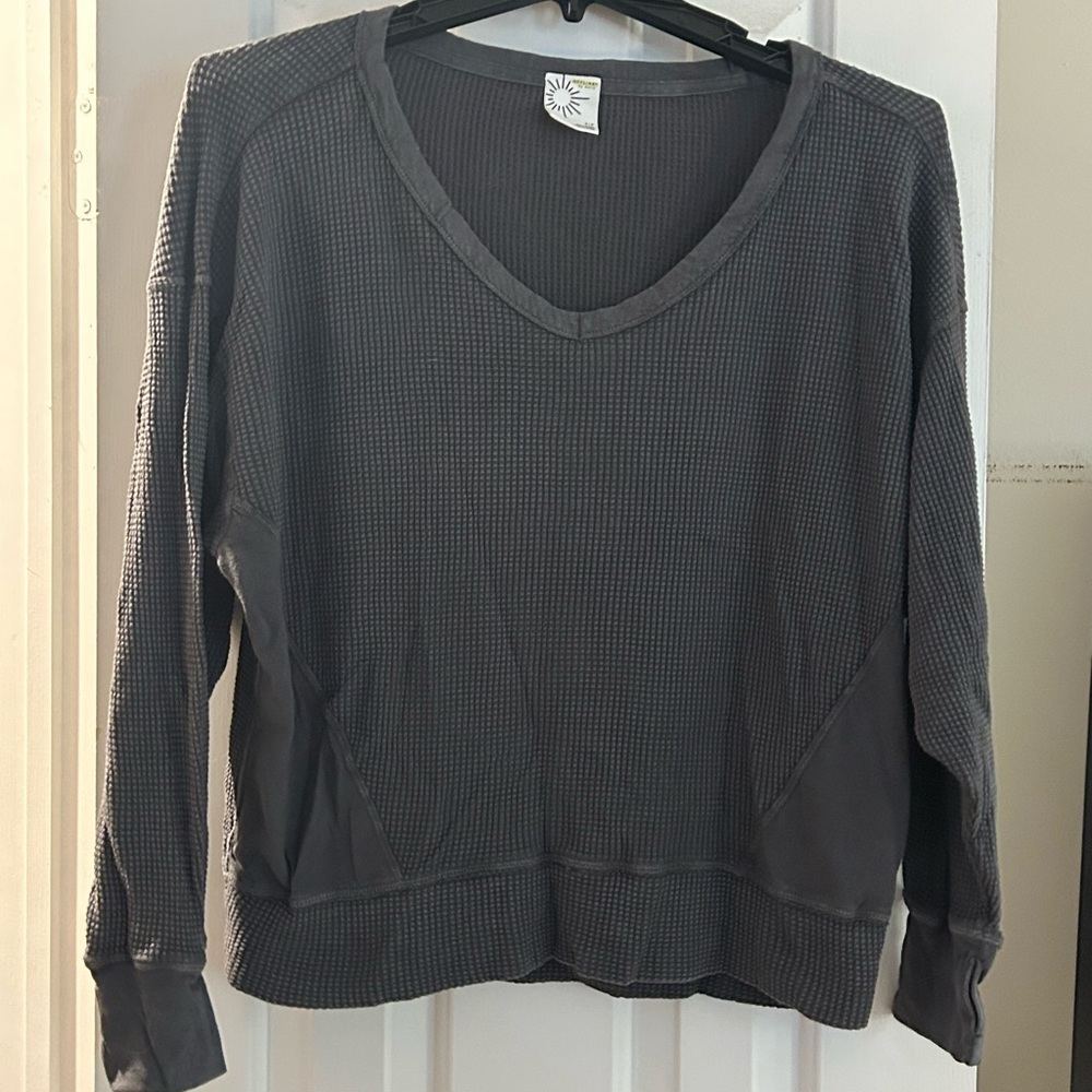 Aerie Gray Long Sleeve Tee